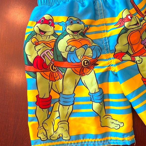 NWOT Nickelodeon Teenage Mutant Ninja Turtles Colorful Boys Swim Trunks Cartoon - Picture 8 of 12
